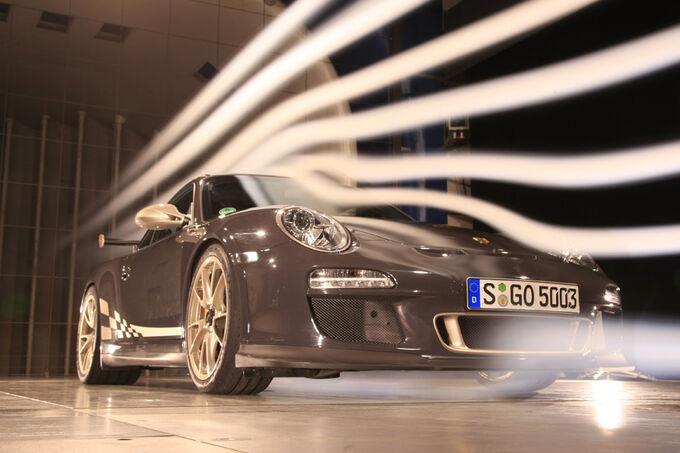 [Bild: Porsche-911-GT3-RS-Windkanal-fotoshowIma...352266.jpg]